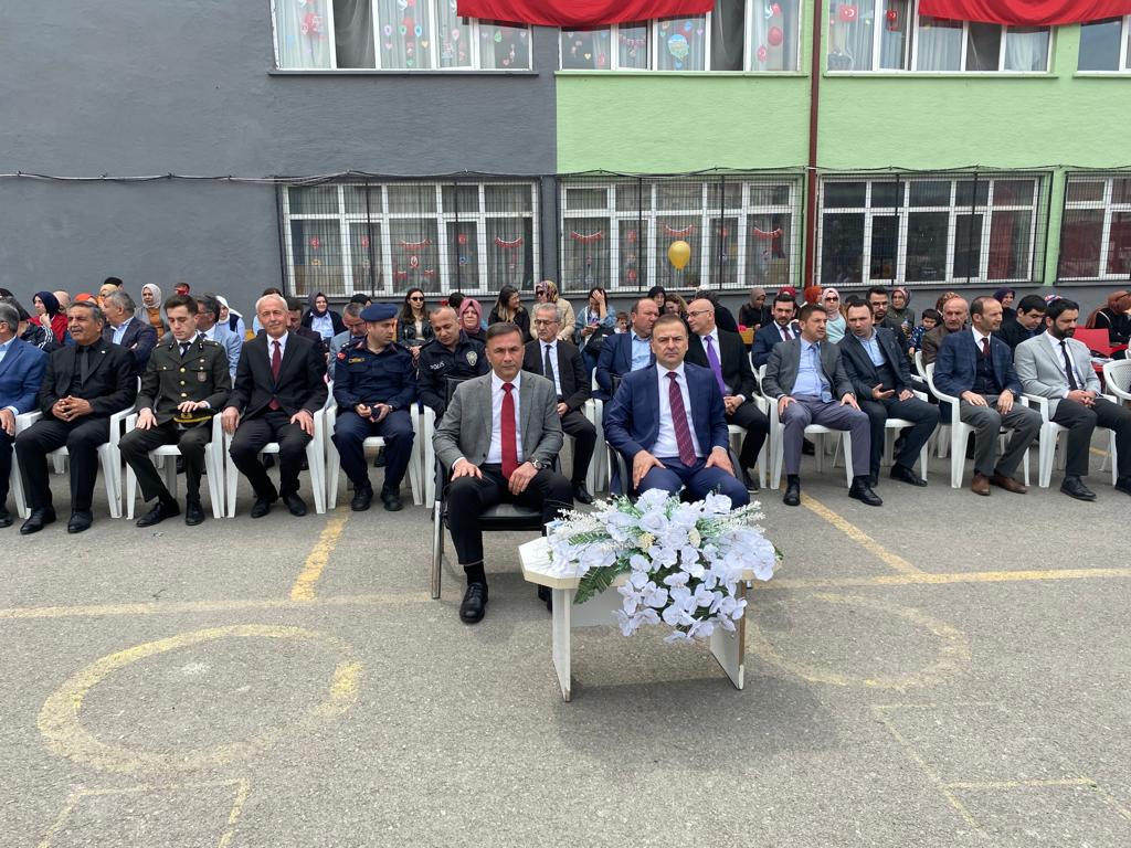 İlçemizde 23 Nisan Ulusal Egemenlik ve Çocuk Bayramının 103'üncü Yılı Coşkuyla Kutlandı